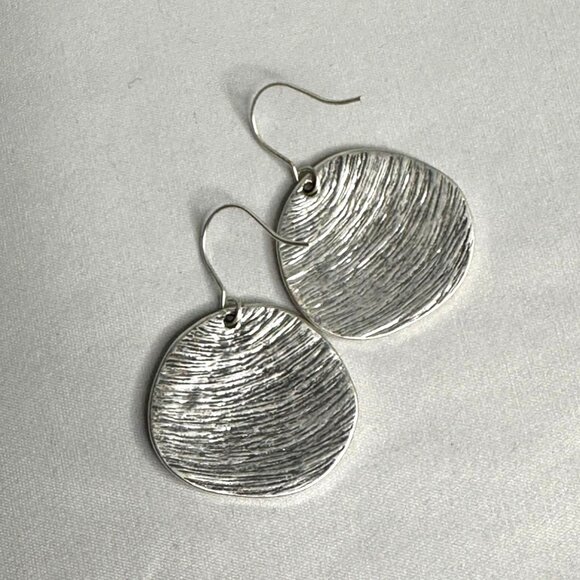 Park Lane Jewelry Matte Silver Seashell-Inspired Drop Earrings Organic Texture - Picture 6 of 6